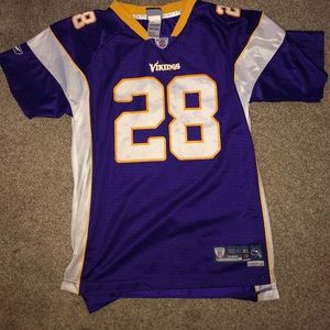 Both both jerseys condo 9-10 size large, xlarge